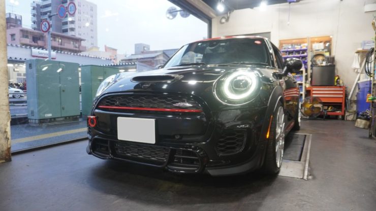 MINI ミニ F56 F55 F57 RECARO レカロ Sportster スポーツスター パワーリクライナー 電動 リクライニング シートヒーター MCB モーションコントロールビーム 乗り心地 改善 