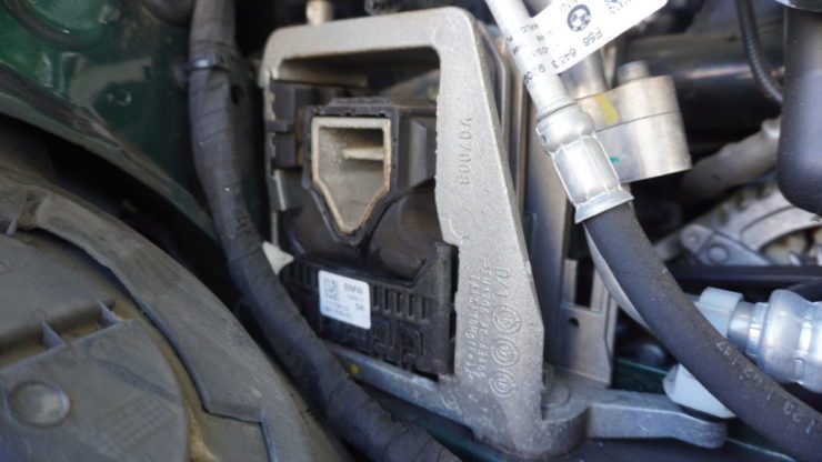 MINI ミニ F55 F56 F57 F系 クーパー S JCW MCB モーションコントロールビーム 上質な乗り心地 ボディ補強 エンジンマウント ペンドラムサポート 劣化 交換 振動 