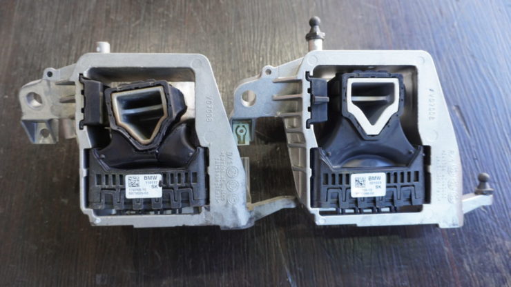 MINI ミニ F54 F55 F56 F57 F60 エンジンマウント ペンドラムサポート 劣化 下がる 交換 アイドリング 異音 振動