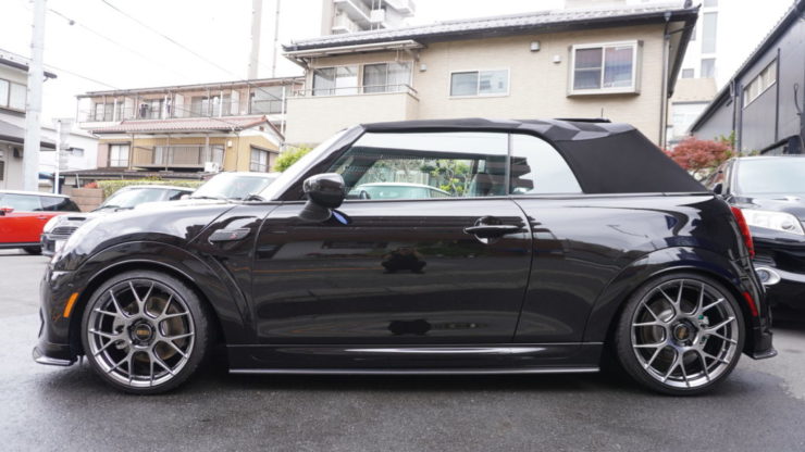 MINI ミニ F54 F55 F56 F57 F60 フェンダーアーチ サイドスカート 無塗装 樹脂 ボディ 同色 ペイント RSI c6 カーボン フェンダー