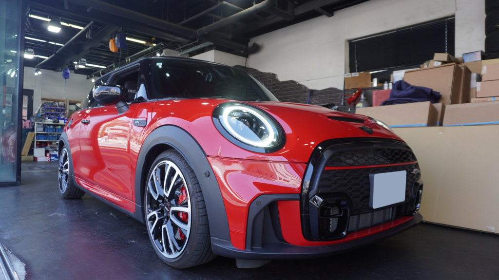 F56 LCIにKW Ver.1のお取り付け！！ – bond MINI