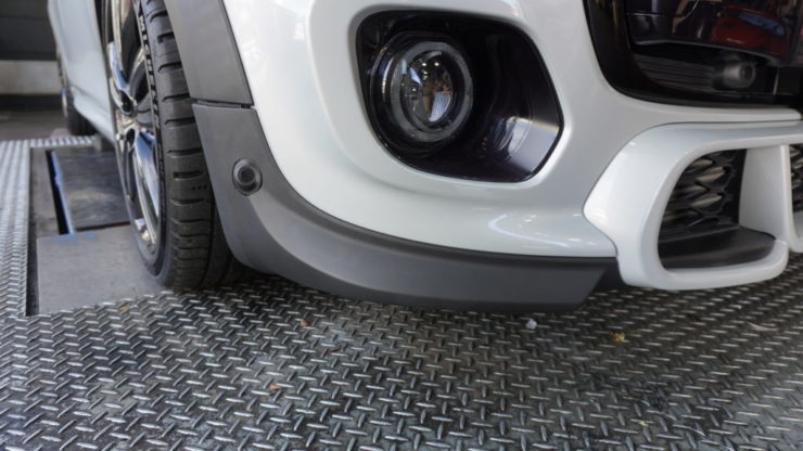 MINI ミニ F55 F56 ブラックアウト ウェストラインフィニッシャー ウィンドウモール ドアハンドル フューエルリッド LCI2 サイド ウィンカー ターンインジケーター フロント スプリッターエンブレム 